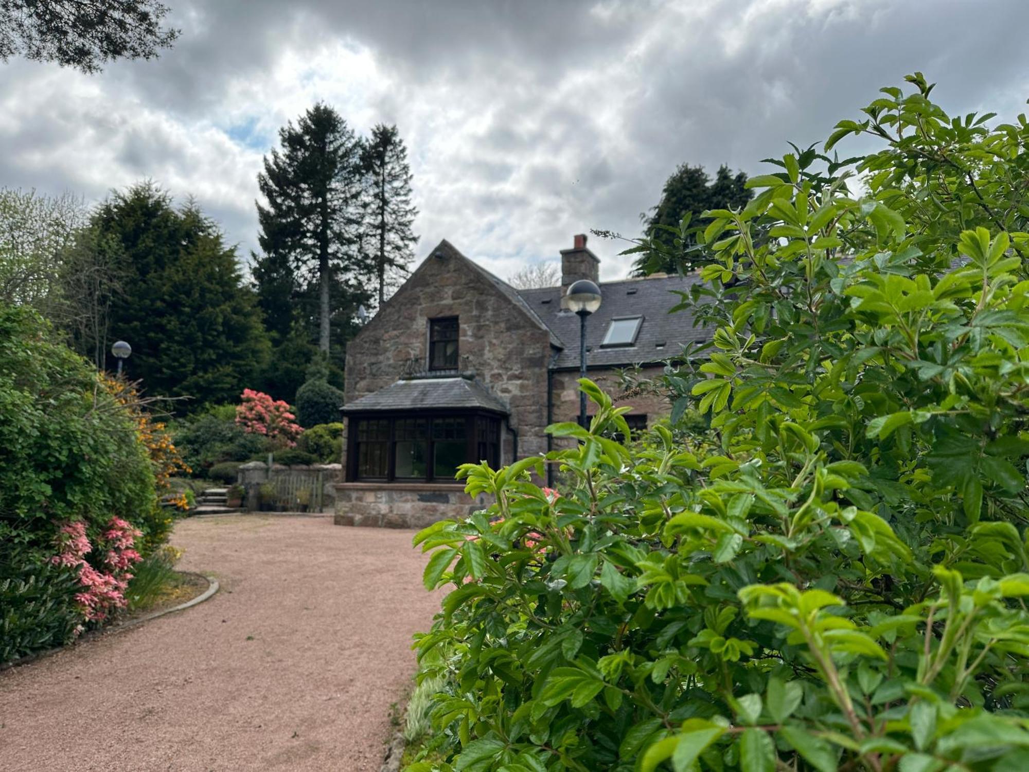 مبيت وإفطار إنفيريري Awakening Alchemy Retreat Centre المظهر الخارجي الصورة