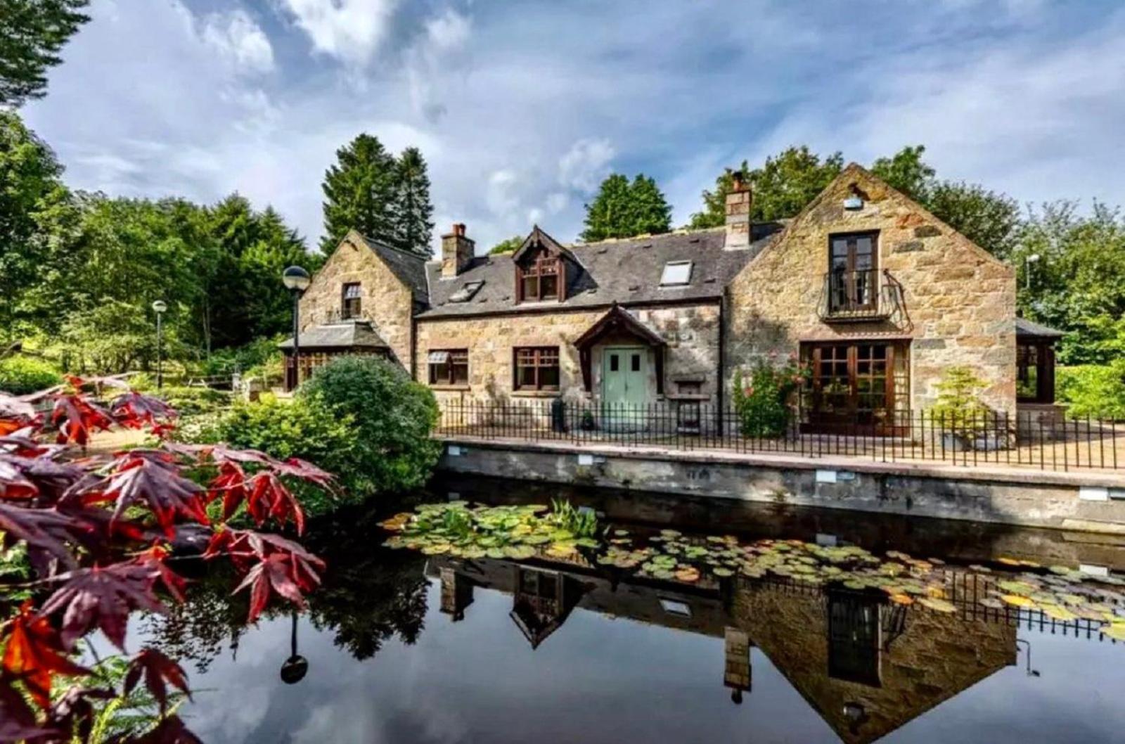 مبيت وإفطار إنفيريري Awakening Alchemy Retreat Centre المظهر الخارجي الصورة